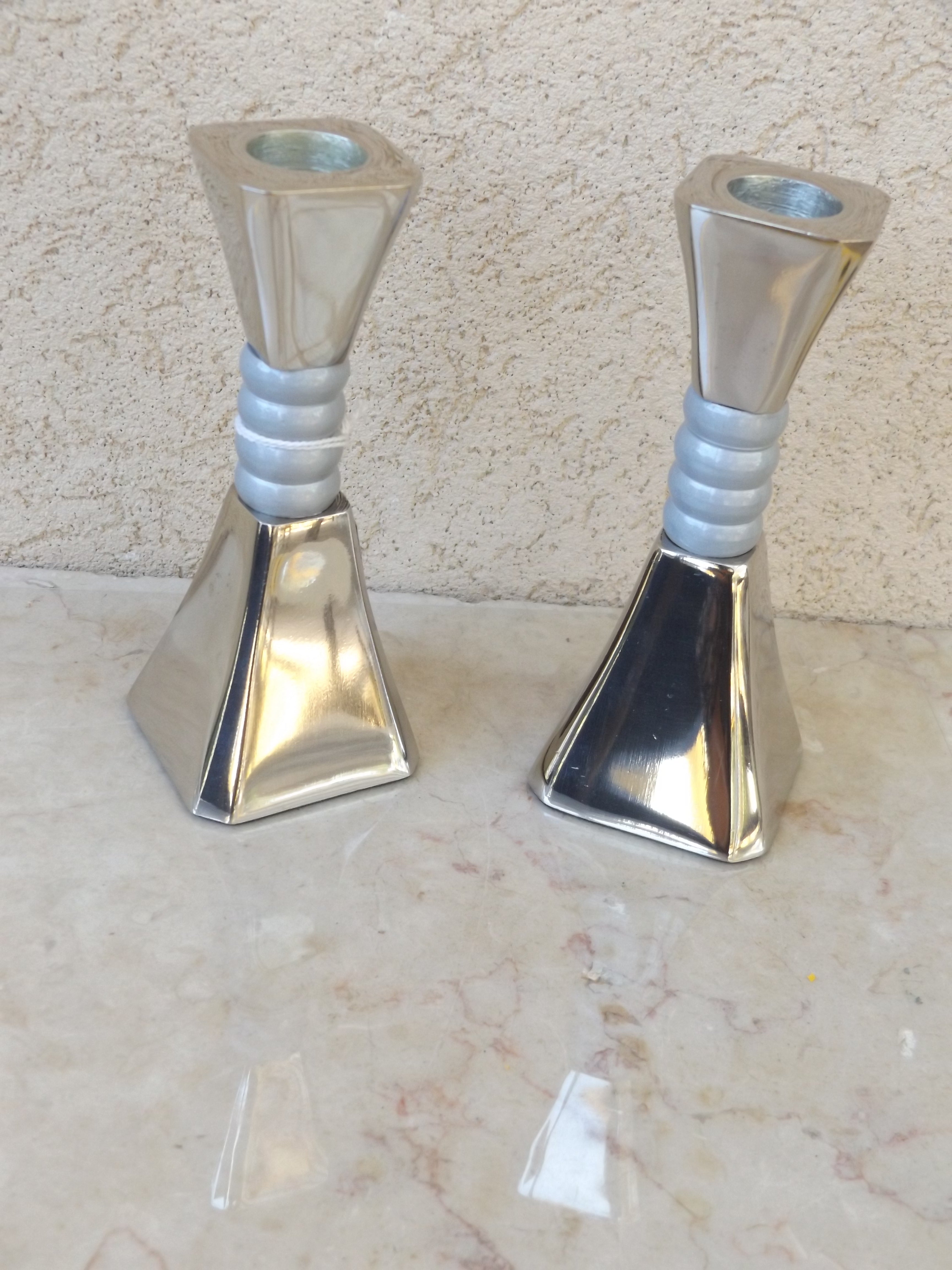 פמוטי אלומיניום