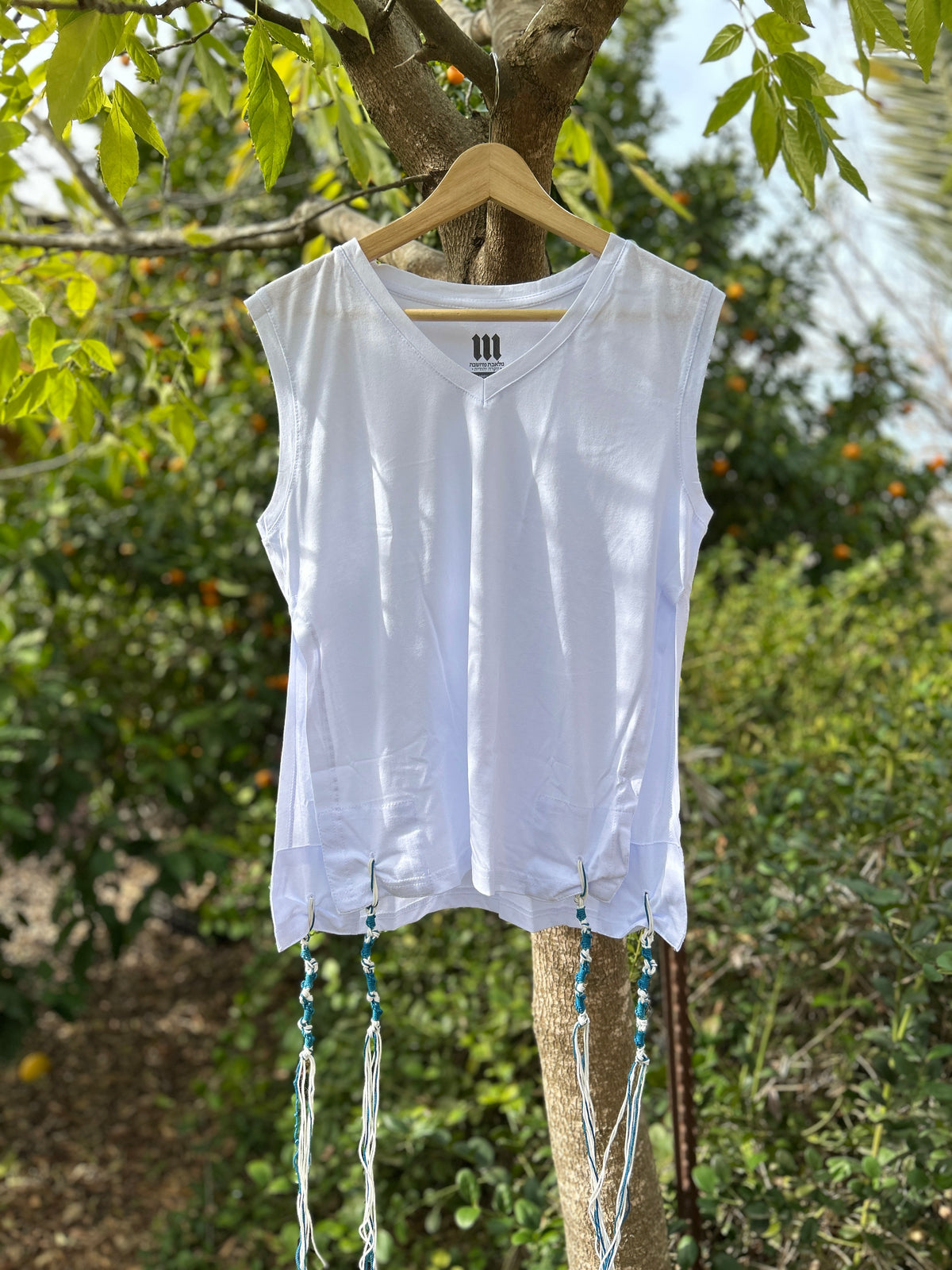 ציצית גופיה פתיל תכלת עבה ראדזין- קשירה ספרדית עבודת יד